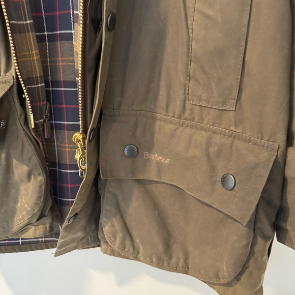 Barbour Classic Beaufort Jacket C42 - Picture 2 of 10